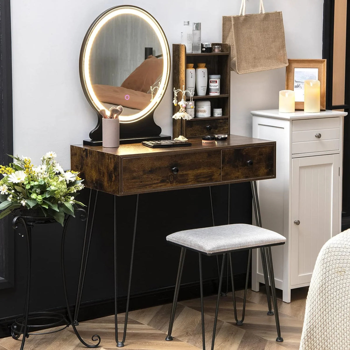Rustic Brown Vanity Table with Mirror O935805