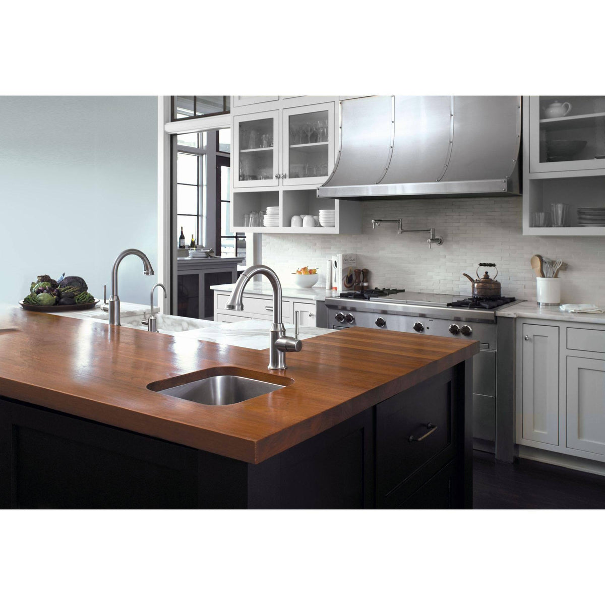 Chrome Wall Mounted Pot Filler S805092