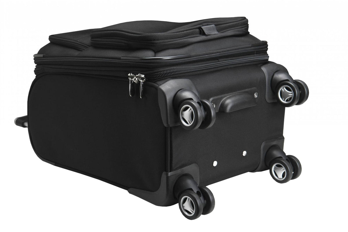 Black 20x22 Spinner Carry-On U841021