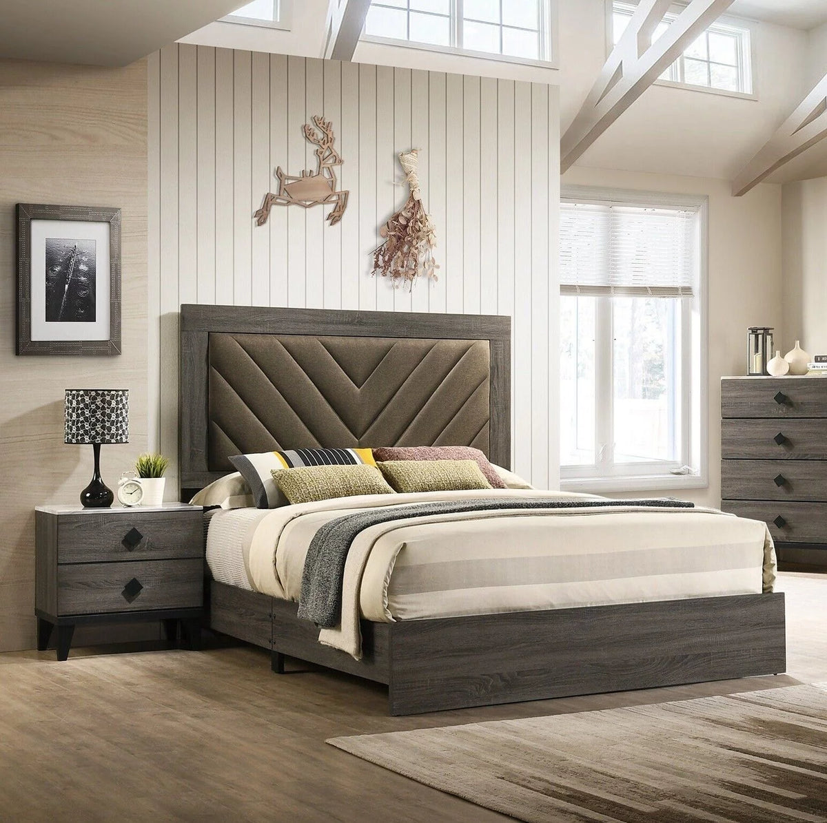 Gray Queen Size Wooden Bedframe with 2 Nightstands 3pc Furniture Set P597