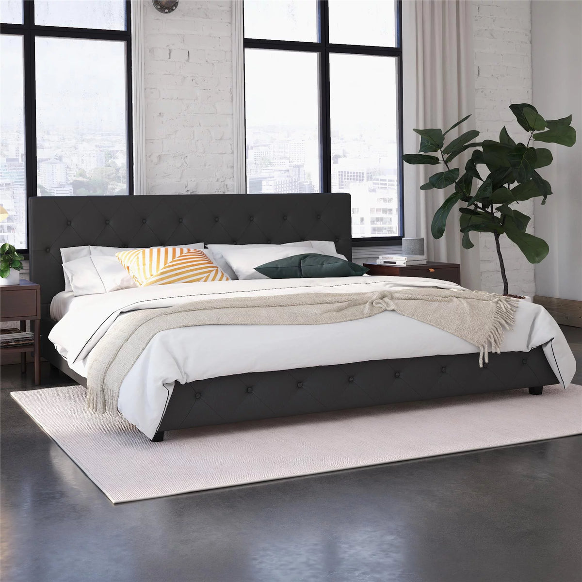 Queen Camel Faux Leather Upholstered Platform Bed O573839