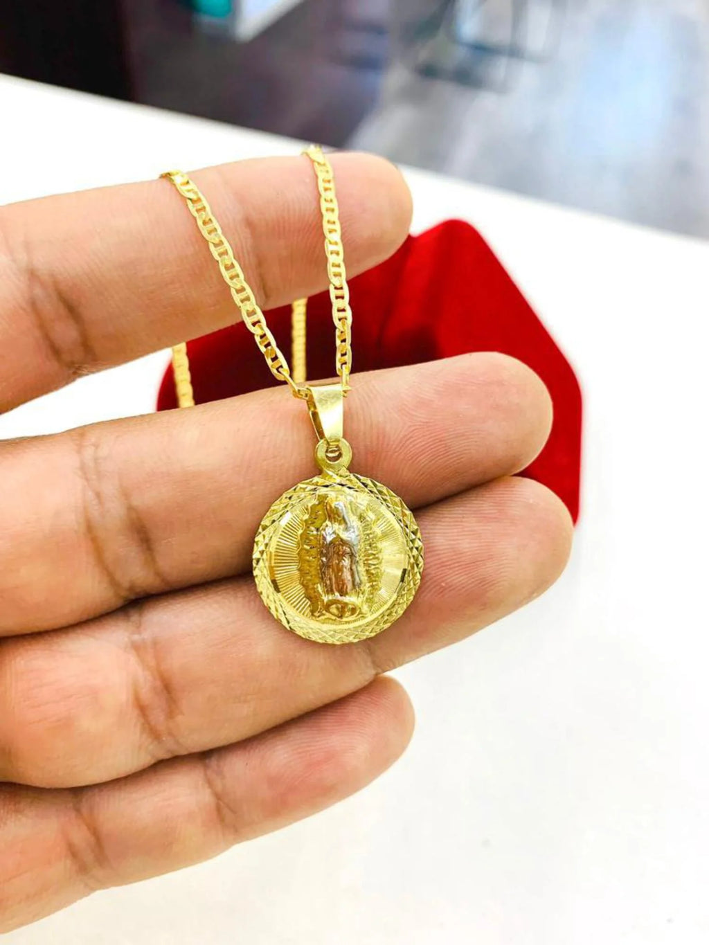 14K Gold Filled Virgen de Guadalupe Necklace Mariner Chain Round Medal 23x19 K3169