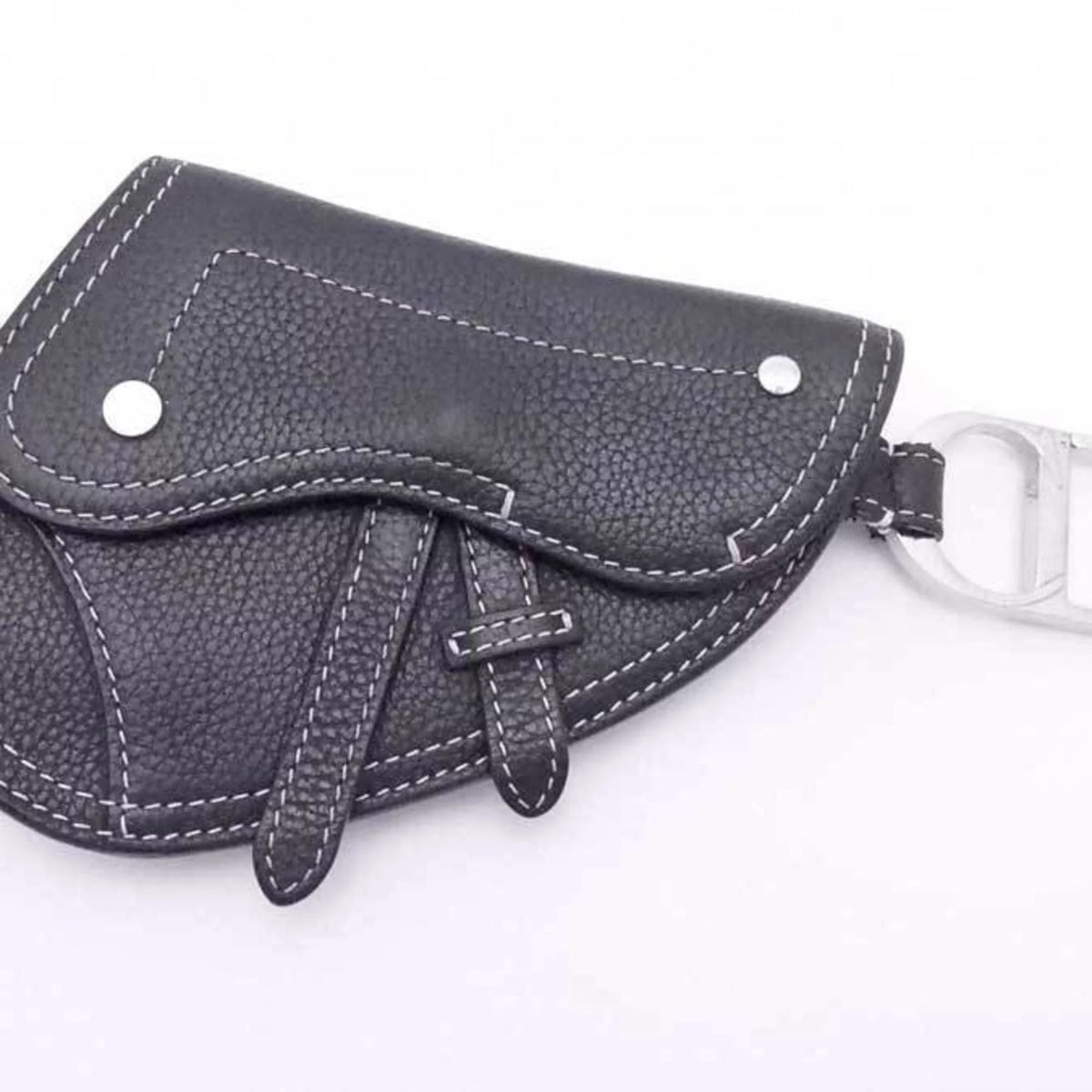 Pre-Owned Leather Key Case Charm Pouch L72891
