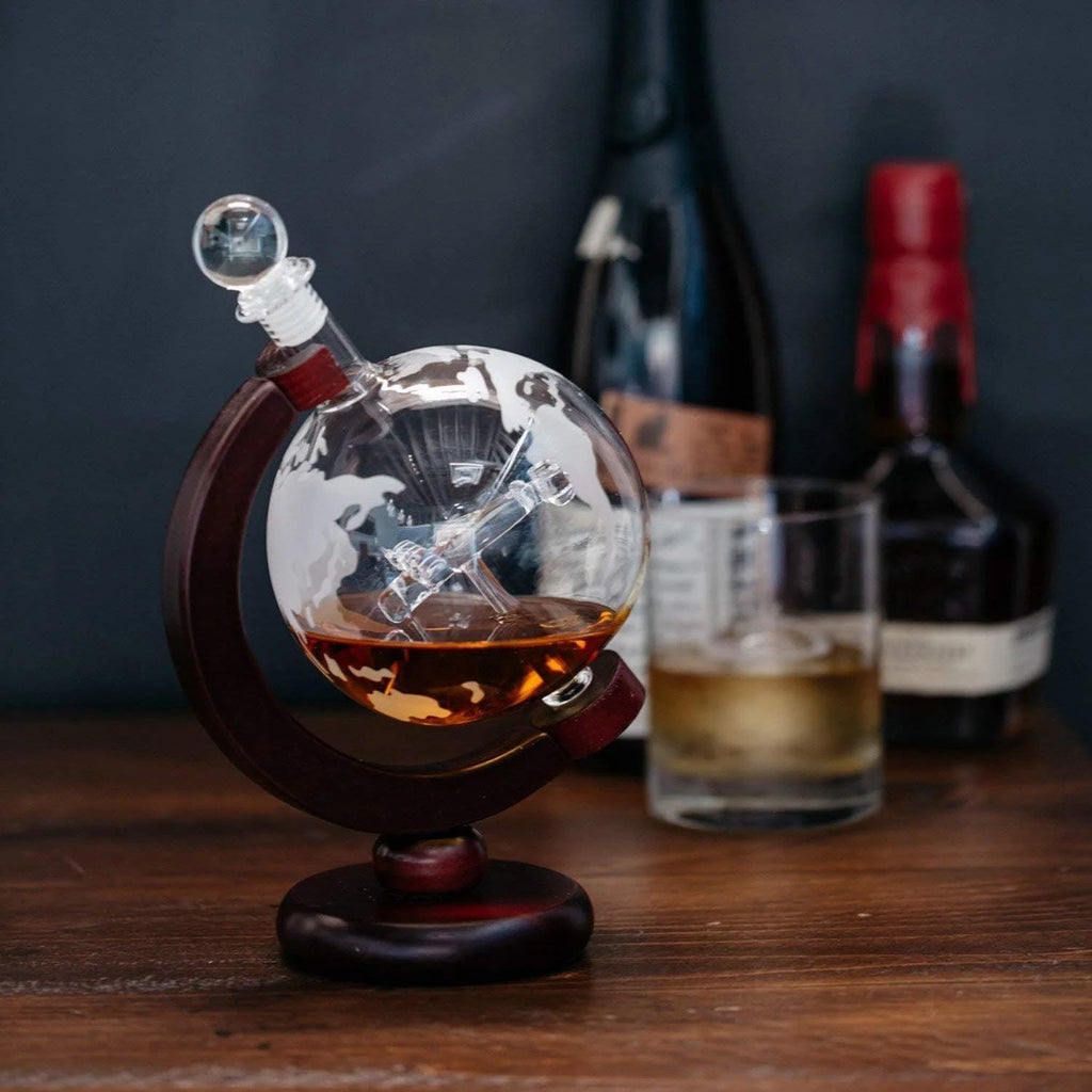 50 Oz Handmade Etched Globe Decanter Set with Wooden Stand and 2 Glasses B140