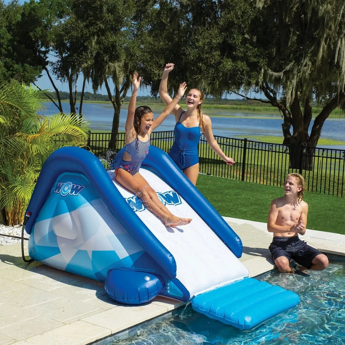 Inflatable Pool Slide with Sprinkler G496